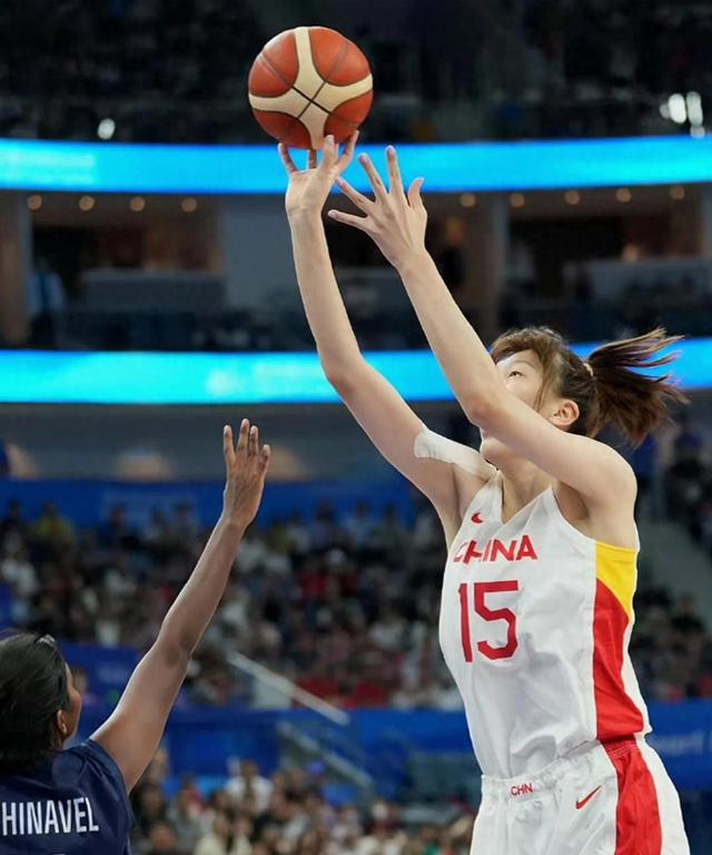 日本篮球:日本女篮新星松岛步美出色表现的简单介绍 日本篮球:日本女篮新星松岛步美出色表现的简单介绍