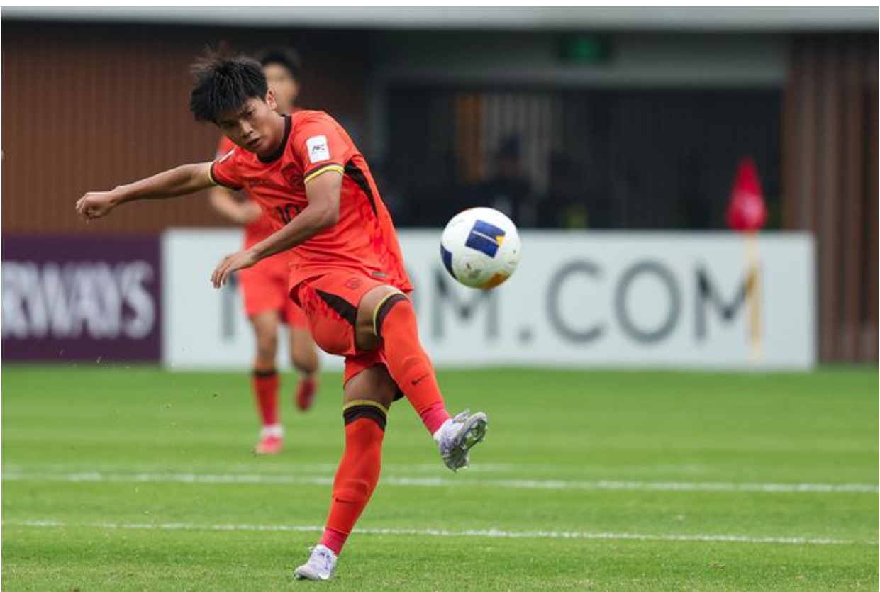 队员受伤影响比赛,中超球队备战关键较量的简单介绍 队员受伤影响比赛,中超球队备战关键较量的简单介绍