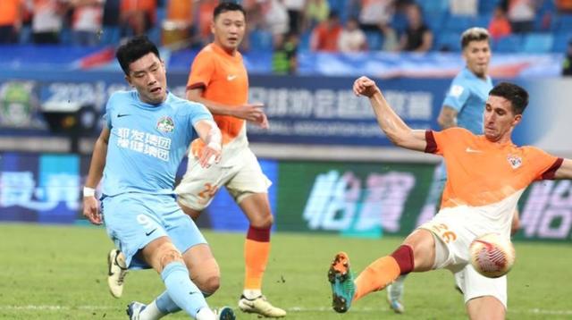 众多球队为争夺荣耀展开激烈较量的简单介绍