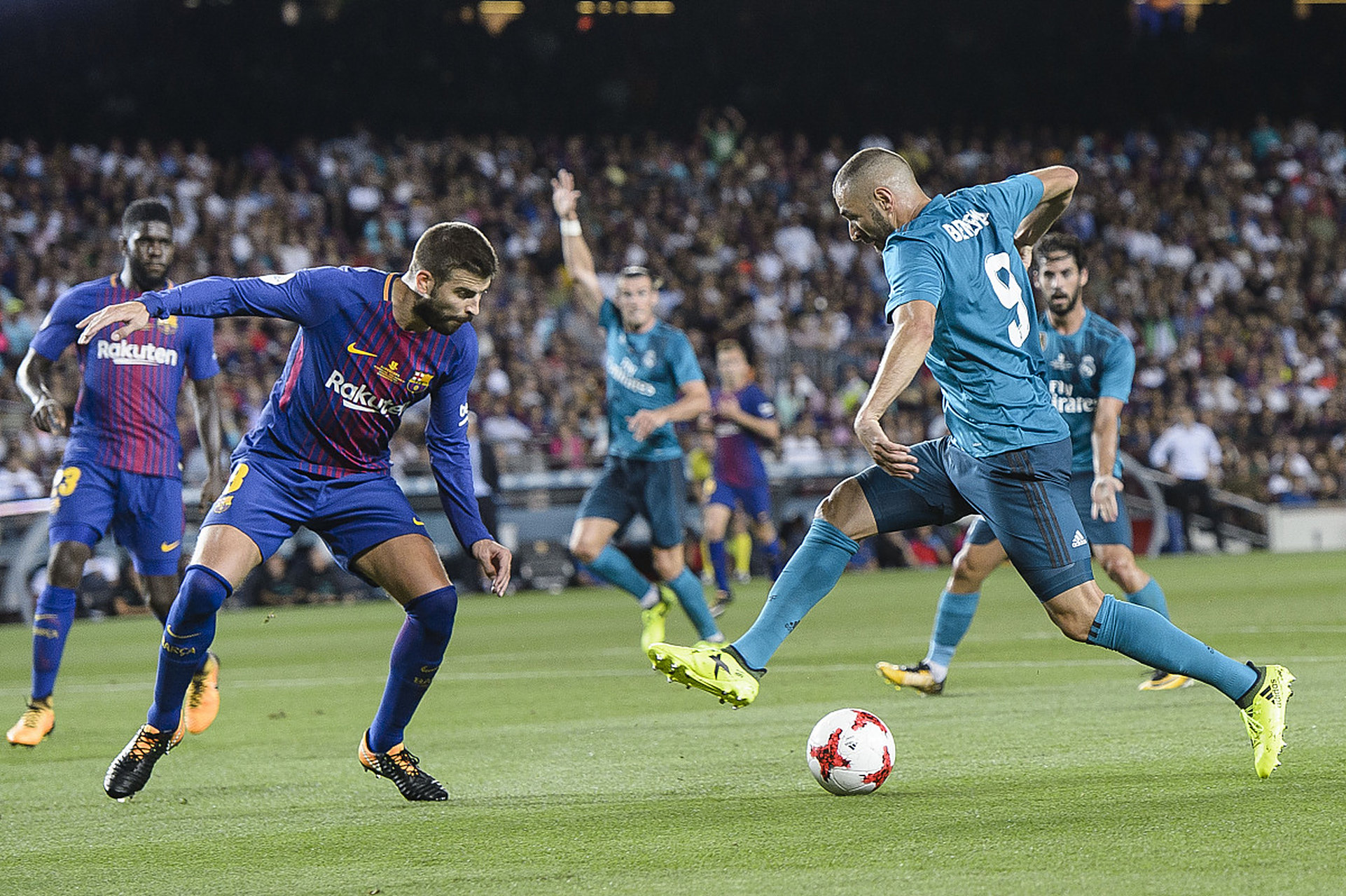 狼队主场告捷，成功守住不败纪录的简单介绍