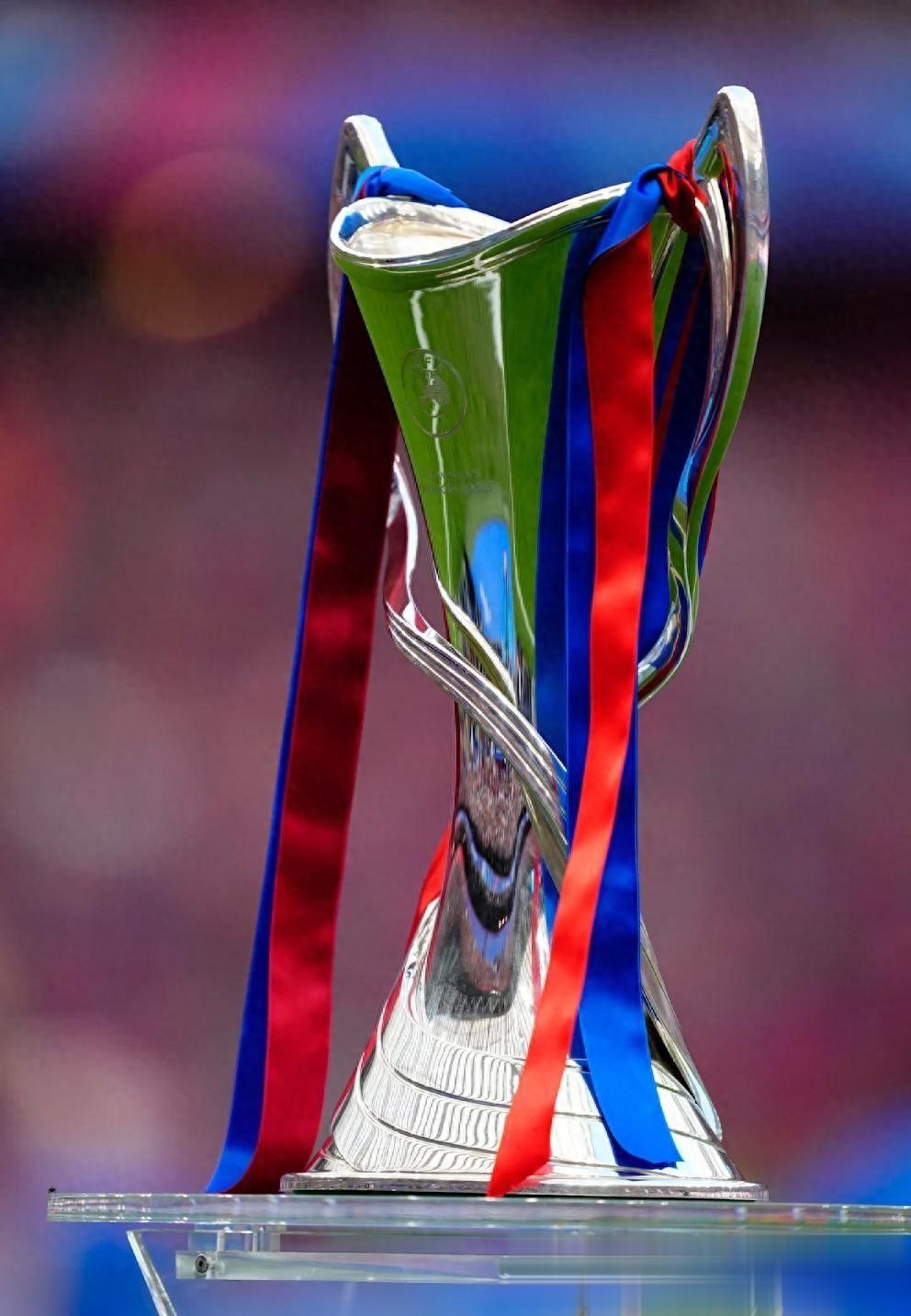 欧洲杯资格赛中的黄金一代表现的简单介绍 欧洲杯资格赛中的黄金一代表现的简单介绍