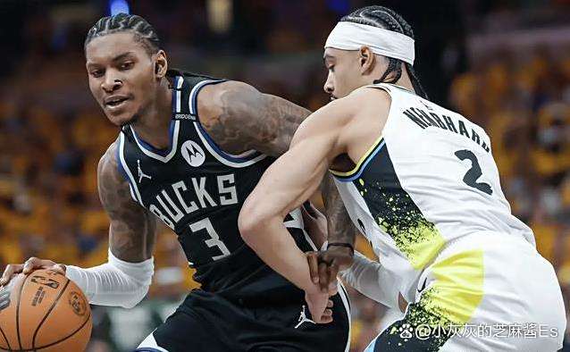 雄鹿客场逆转魔术，稳居东部前四