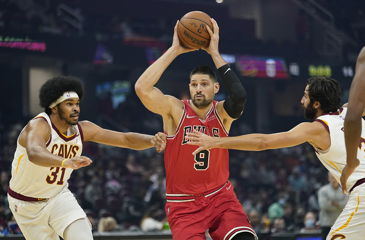 包含公牛惊险胜骑士,保持不败纪录的词条 包含公牛惊险胜骑士,保持不败纪录的词条