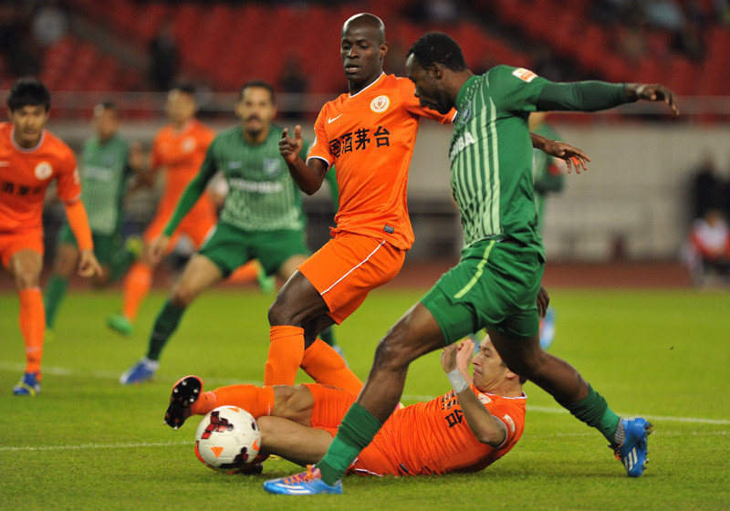 爱游戏登录入口-关于里昂主场惊险逆转，稳固榜首位置的信息